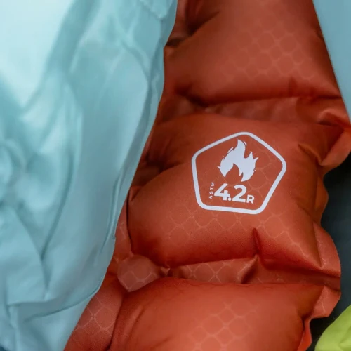 Insulated Static V Peak Sleeping Pad by Klymit - Image 11