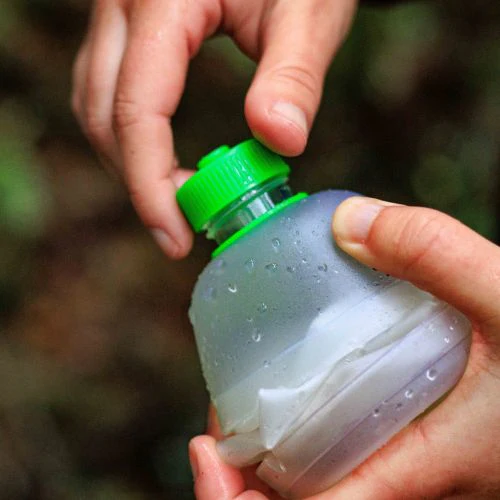 Vesica Collapsible Water Bottle 1L by CNOC Outdoors - Image 9